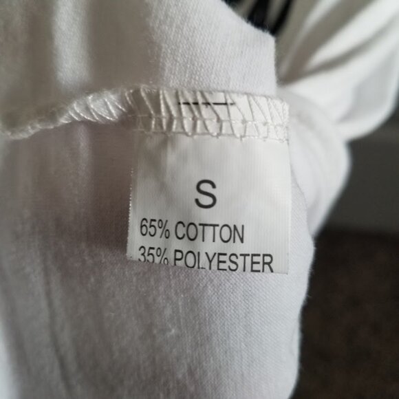 Taylor Swift Women's T-Shirt Small White Red Black A Lot Going on at the Moment - Picture 3 of 3